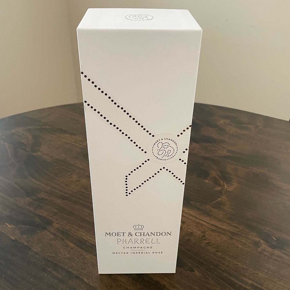 Moët & Chandon Empty Champagne Box